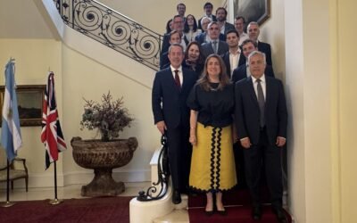Cornejo presentó Mendoza como destino de inversión confiable en Londres